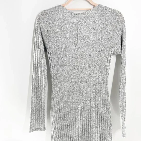 Reformation Lemon Grey Long sleeve Front Slit Round Neck Ribbed Dress  M NWT - Picture 4 of 12